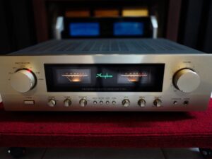 Accuphase E-250 สภาพสะสม สวยกริ๊บ ครบกล่อง (ศูนย์ไทย)