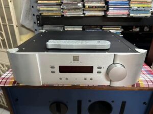 Simaudio MOON P-7 RS (Series Evolution) - ปรีแอมป์ตัวท็อป สภาพสวยกริ๊บ